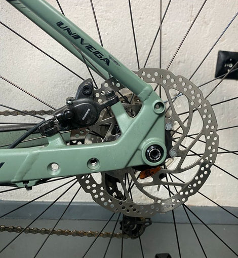 e-mountainbike univega E-BIKE UNIVEGA ALPINA B 2.0 29" RH: 44cm UVP: 2990€ + ABUS – wunderfahrrad