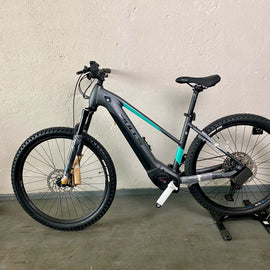 NEU E-MTB Bulls Aminga Eva 2 27,5" RH: 44cm UVP: 4099€