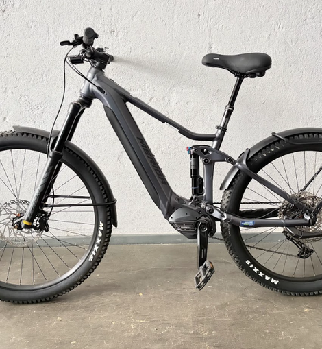 E-MTB MERIDA eONE-FORTY EQ 630 Wh, nur 347km UVP: 4799